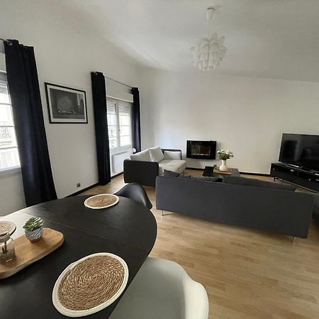 Le Nid De Sacha Apartment Еперне Екстериор снимка
